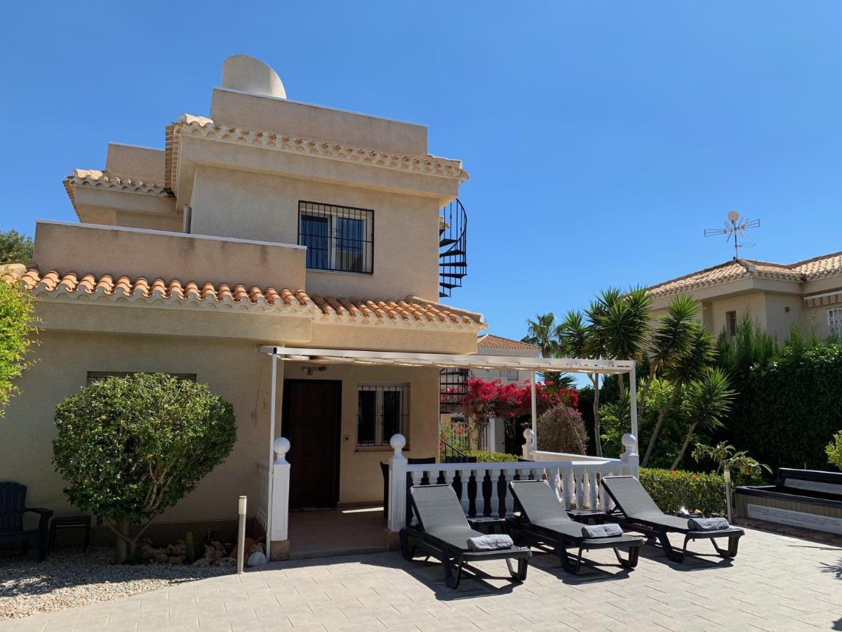 17 Vistamar Playa Flamenca Villa Kültér fotó